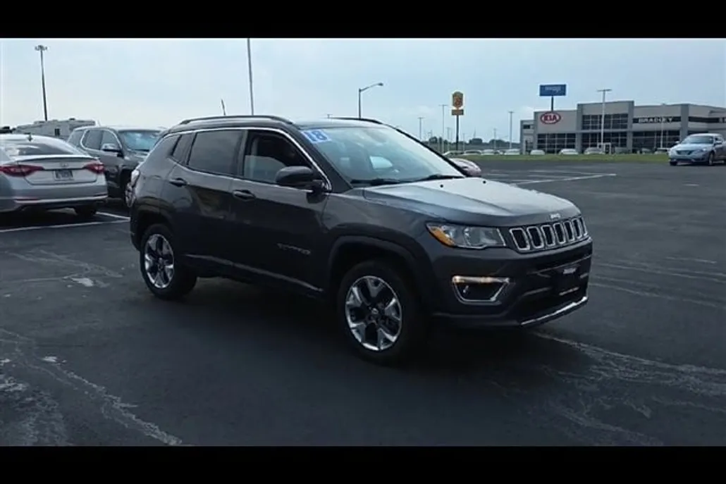 2018 Jeep Compass Limited photo 1
