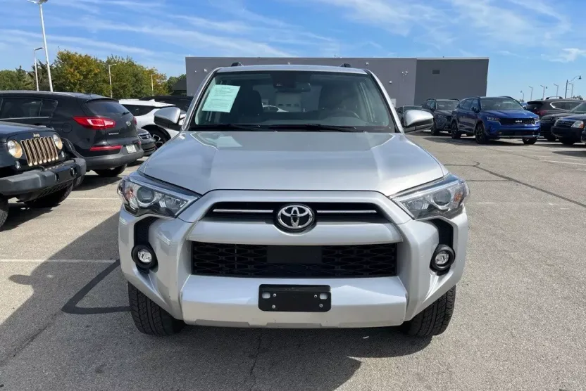 2024 Toyota 4Runner SR5 photo 1