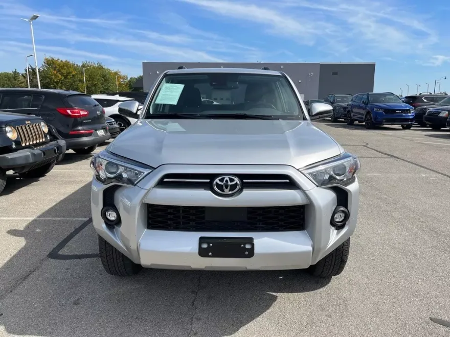 2024 Toyota 4Runner SR5 photo 1