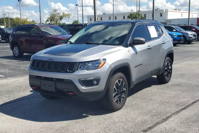 2019 Jeep Compass Trailhawk photo 1