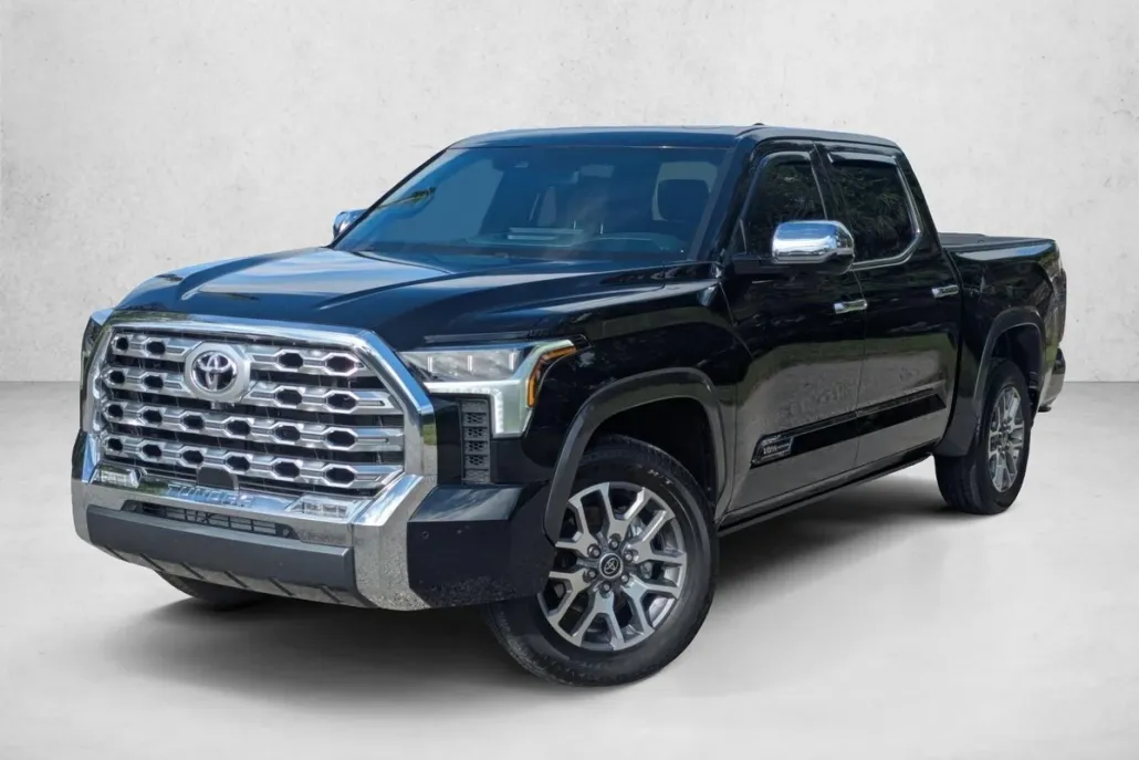 2023 Toyota Tundra 1794 Edition CrewMax photo 1