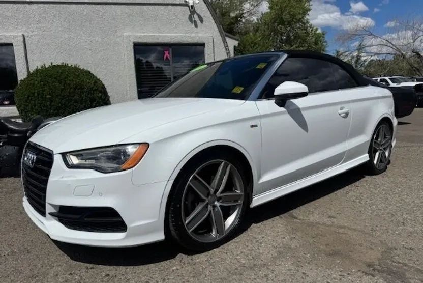 2016 Audi A3 1.8T Premium Plus photo 1