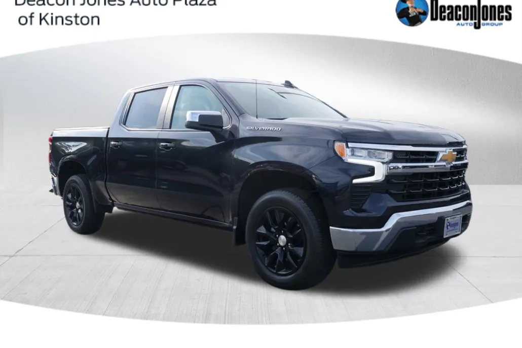 2023 Chevrolet Silverado 1500 LT photo 1