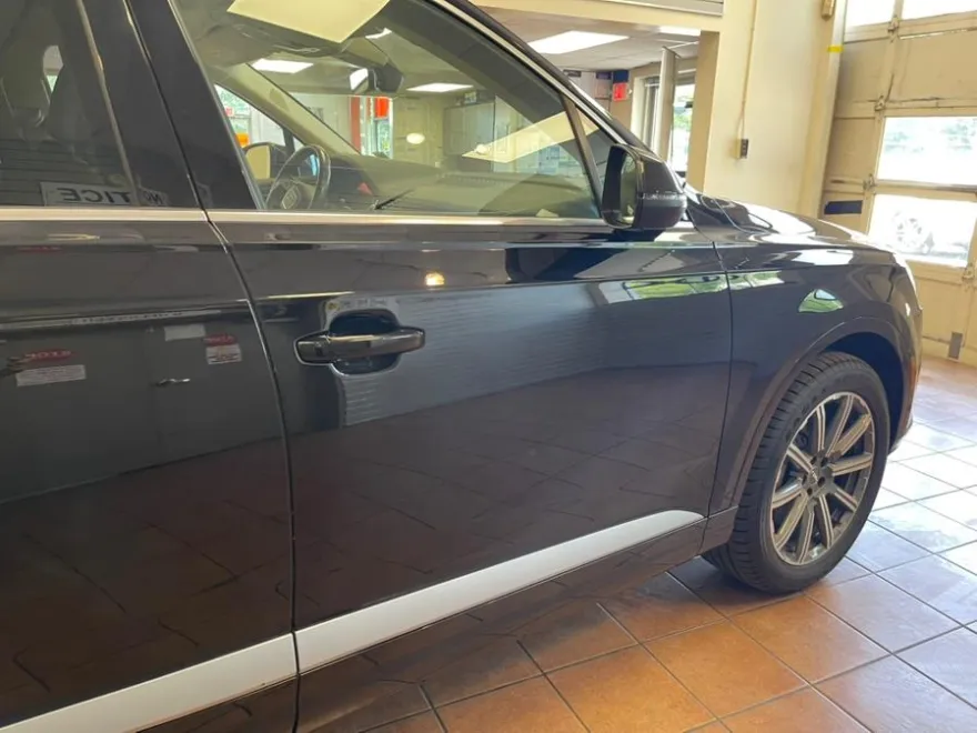 2019 Audi Q7 Premium Plus photo 17