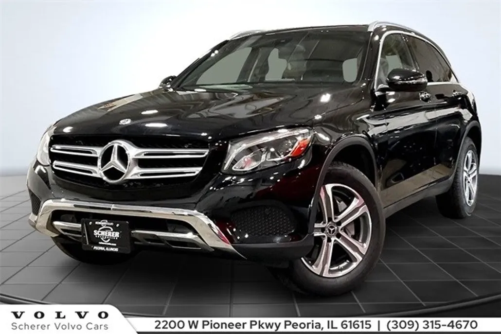 2018 Mercedes Benz GLC 300 photo 1