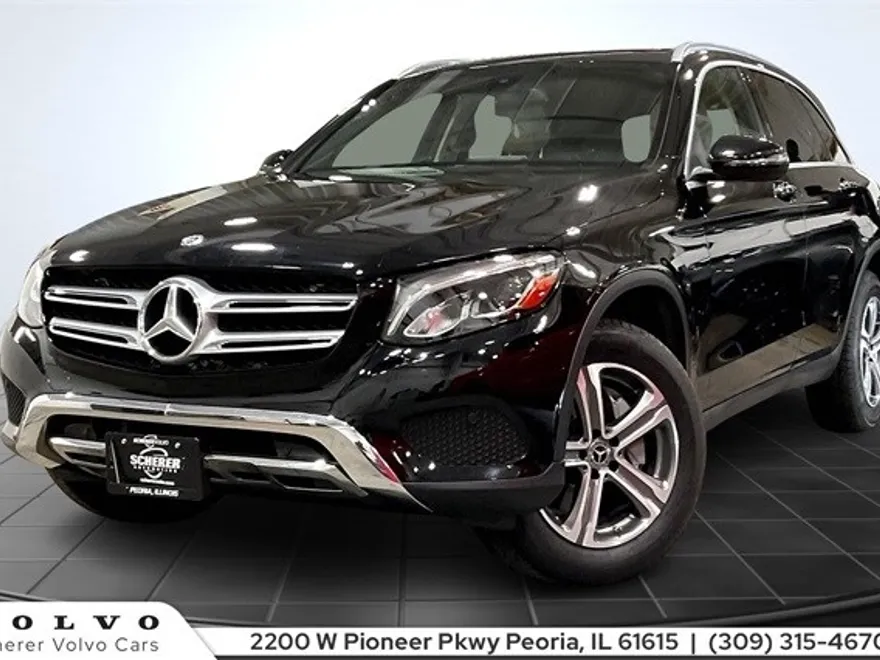 2018 Mercedes Benz GLC 300 photo 1