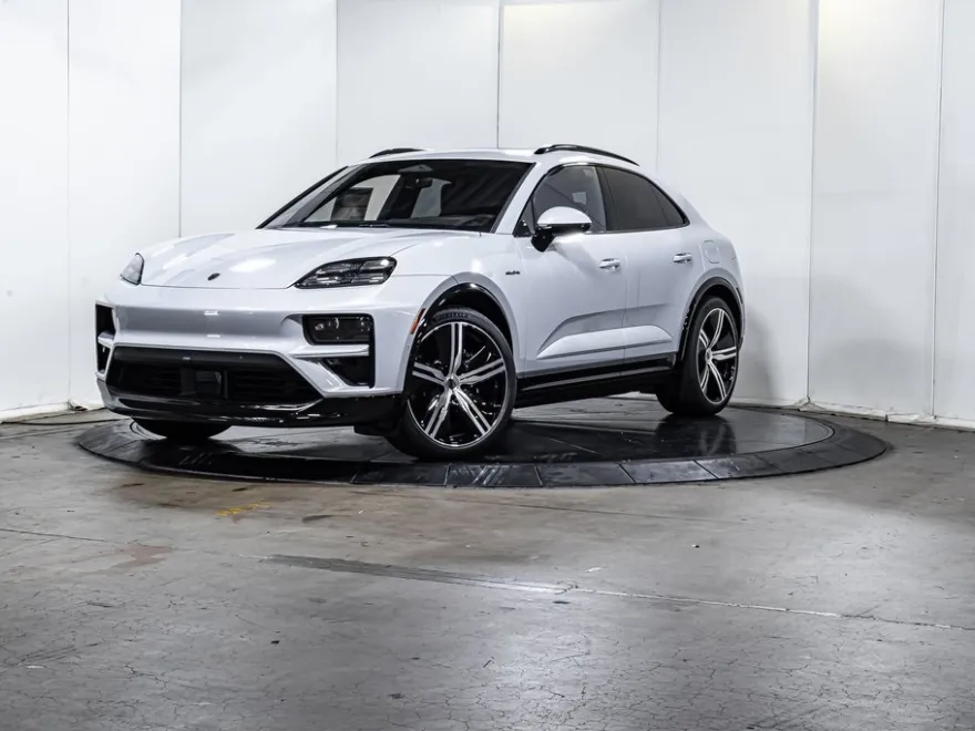 2025 Porsche Macan Turbo Electric photo 1