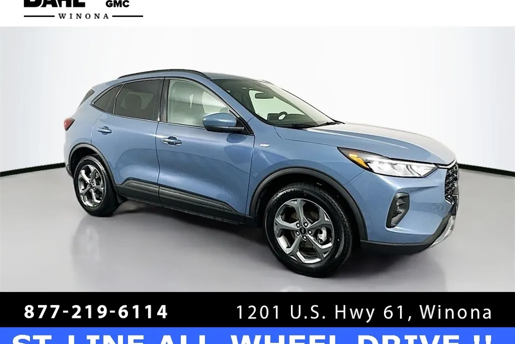 2025 Ford Escape ST-Line Select photo 1