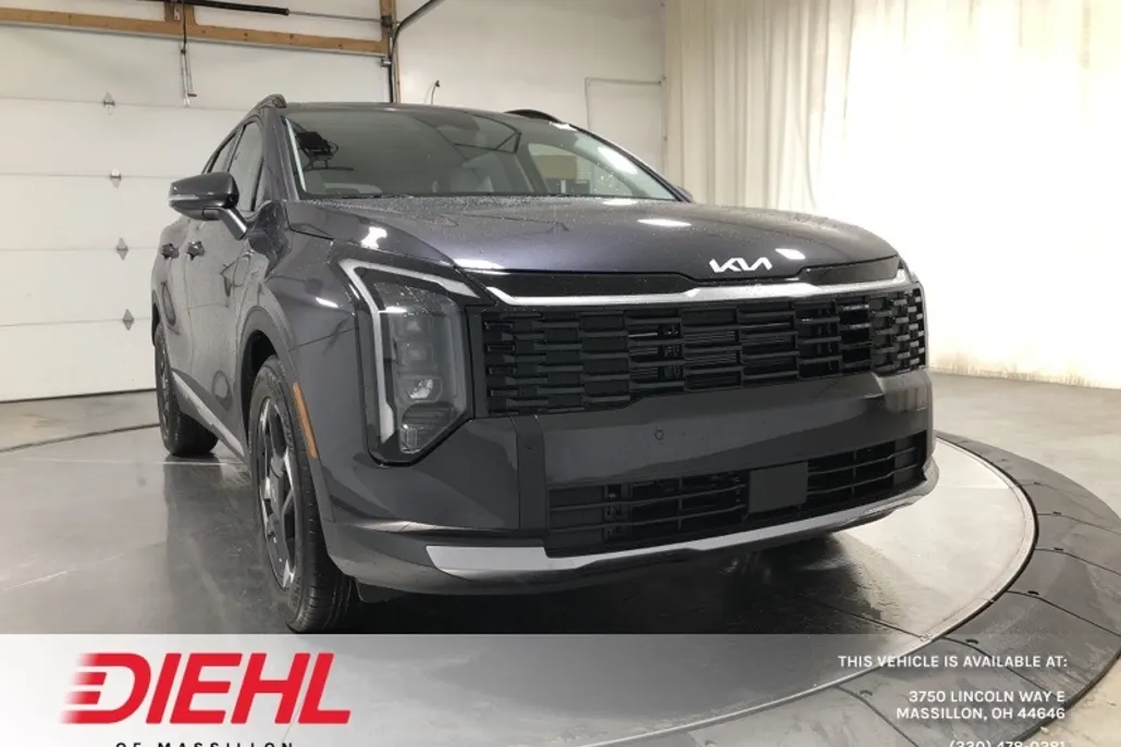 2026 Kia Sportage EX photo 1