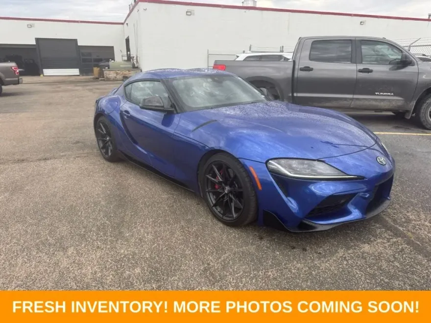 2024 Toyota Supra 3.0 photo 1