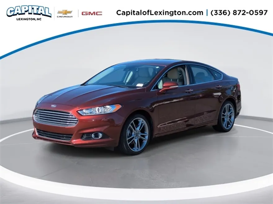 2015 Ford Fusion Titanium photo 1