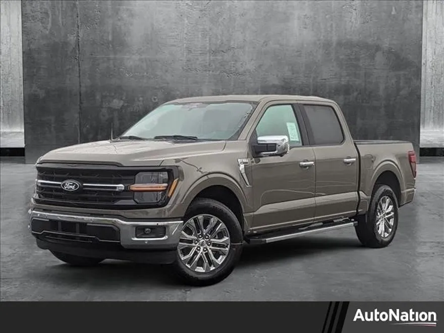 2025 Ford F-150 XLT photo 1