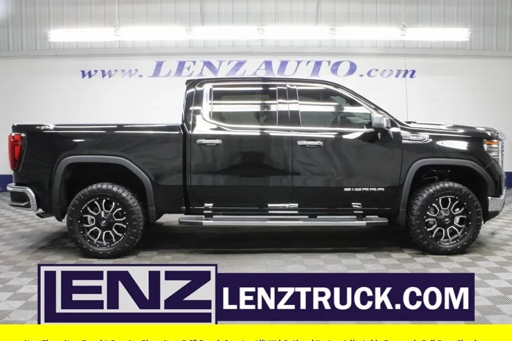 2024 Gmc Sierra 1500 SLT photo 1