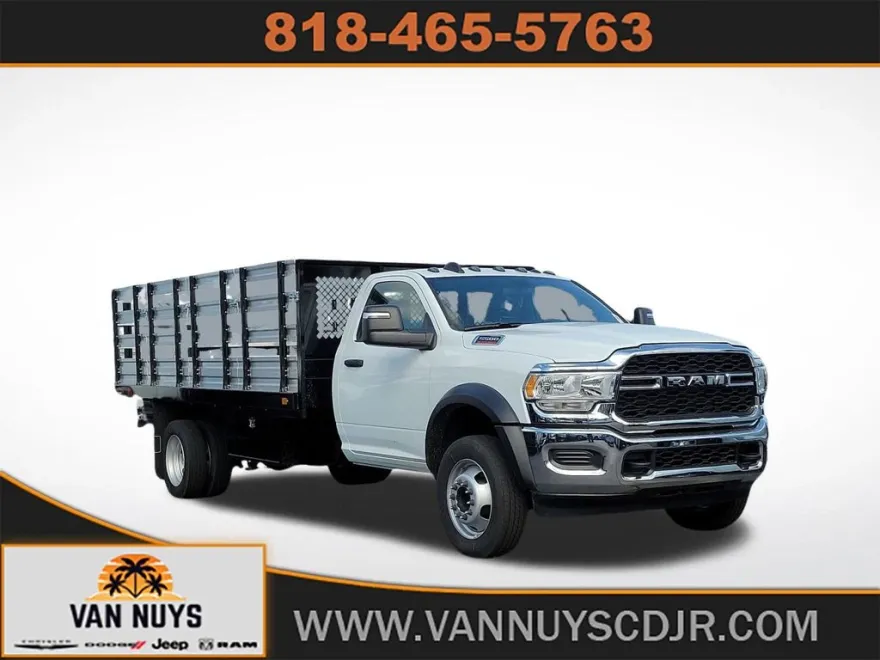 2023 Ram 5500 Tradesman photo 1