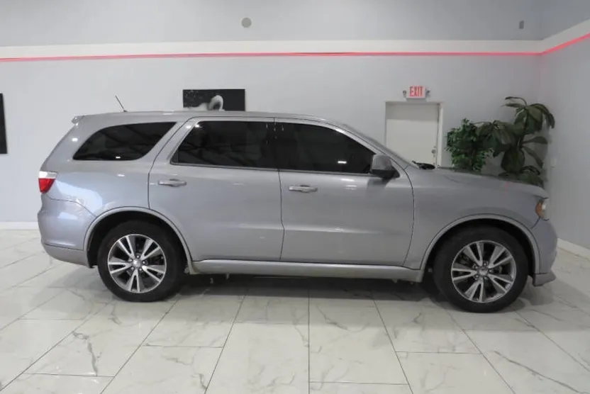 2013 Dodge Durango SXT photo 1