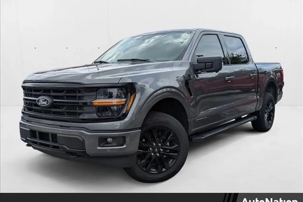 2025 Ford F-150 XLT photo 1