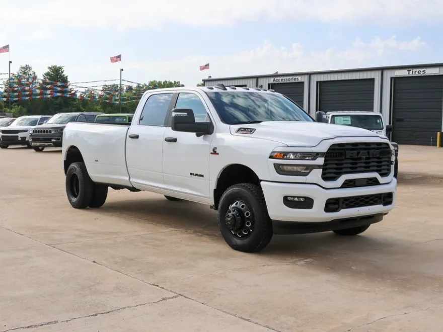 2025 Ram 3500 Big Horn photo 1