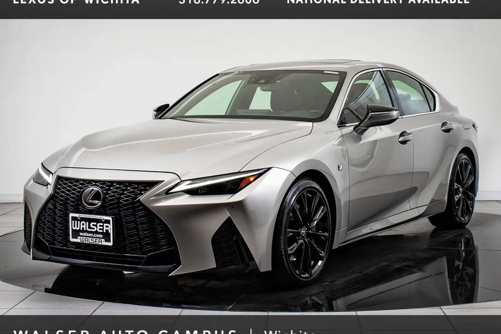 2021 Lexus IS 350 F SPORT photo 1