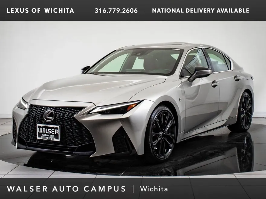 2021 Lexus IS 350 F SPORT photo 1