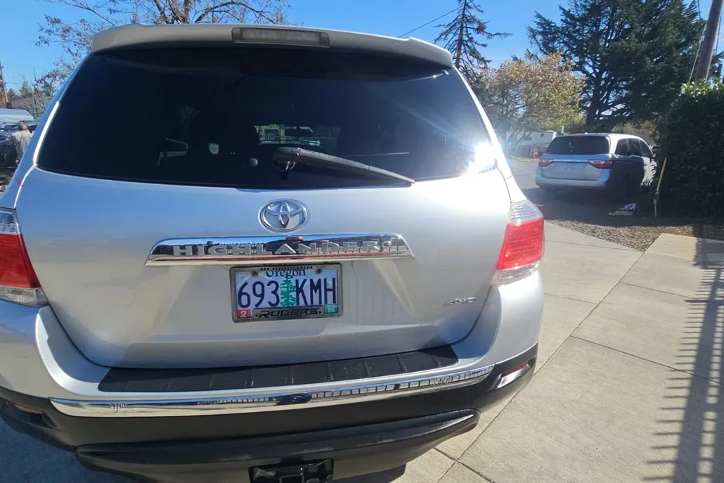 2012 Toyota Highlander SE Sport photo 1