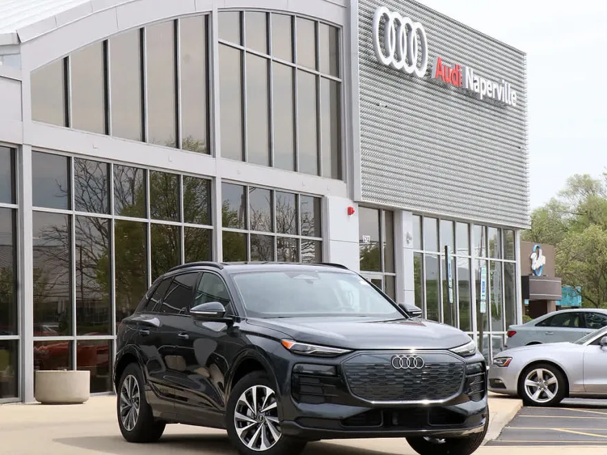 2025 Audi Q6 E-tron Premium photo 1