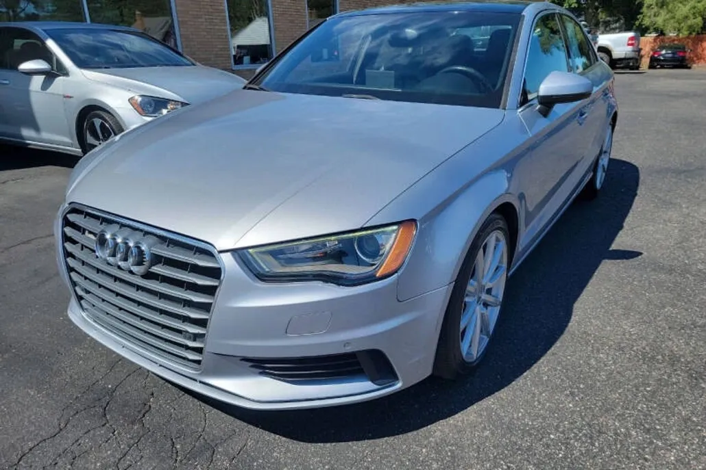 2015 Audi A3 1.8T Premium photo 1