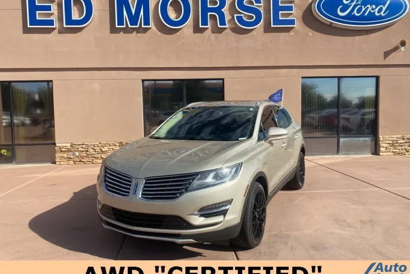 2017 Lincoln MKC Reserve photo 1