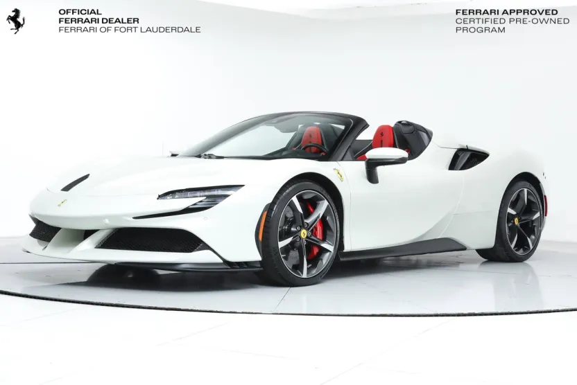 2025 Ferrari SF90 Spider photo 1