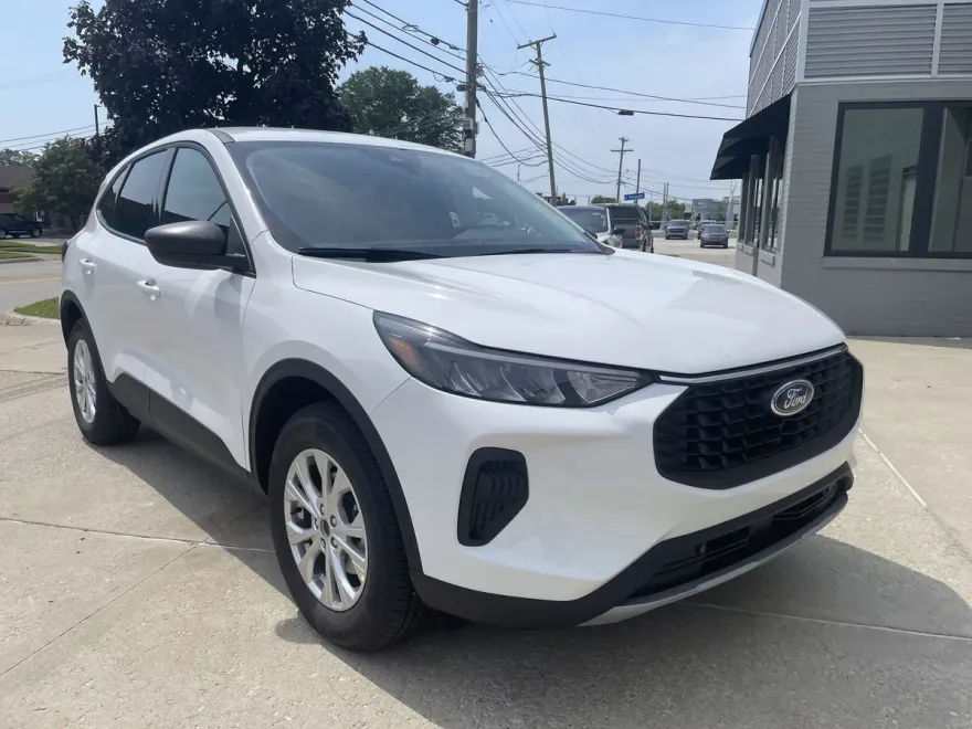 2025 Ford Escape Active photo 1