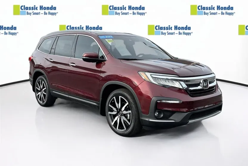 2022 Honda Pilot Touring photo 1