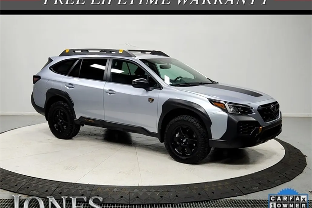 2025 Subaru Outback Wilderness photo 1