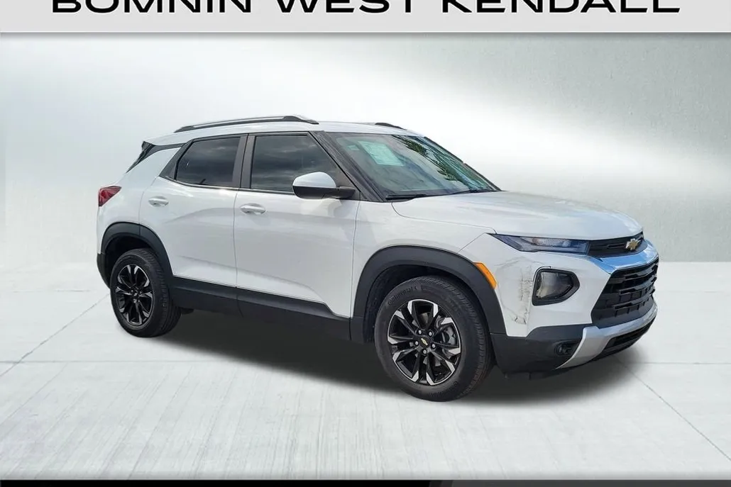 2022 Chevrolet Trailblazer LT photo 1