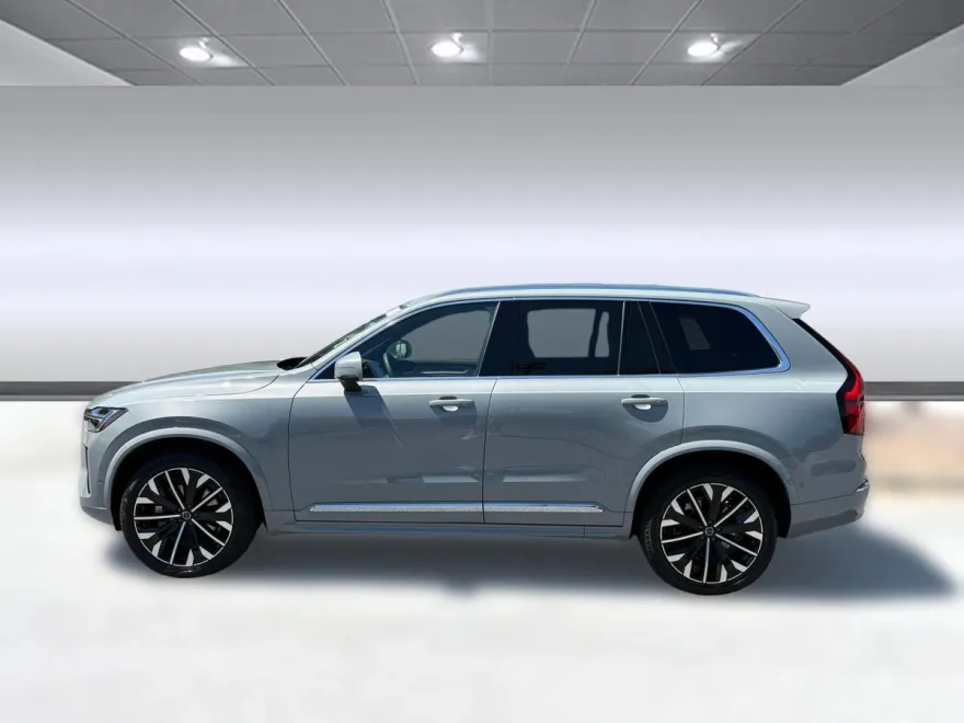 2025 Volvo XC90 B5 AWD Plus photo 1