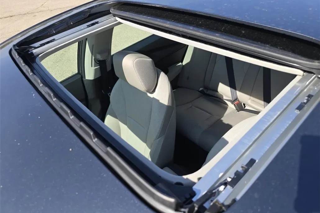 2025 Honda Accord SE photo 1