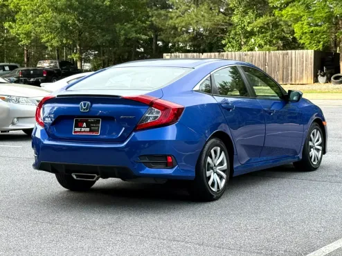 2021 Honda Civic Sport photo 4