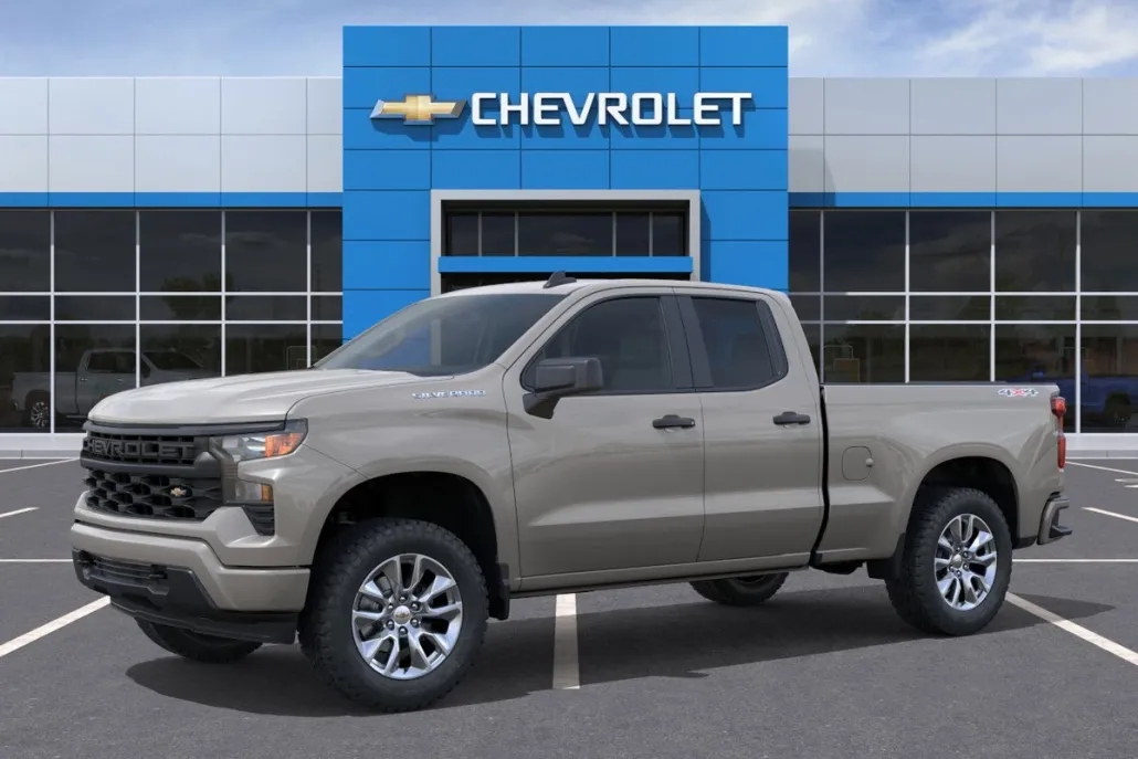 2026 Chevrolet Silverado 1500 Custom photo 1