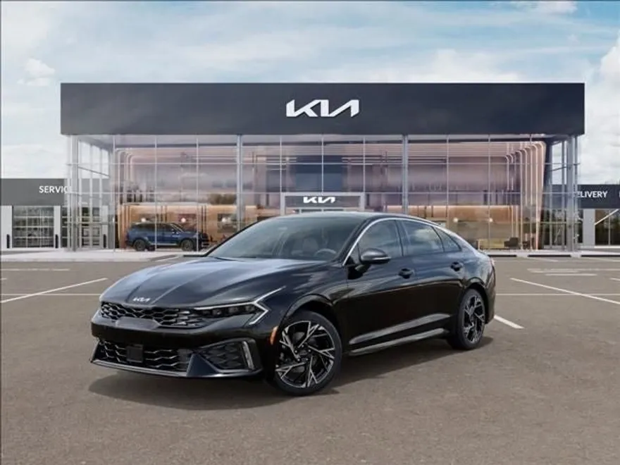 2025 Kia K5 GT-Line photo 1