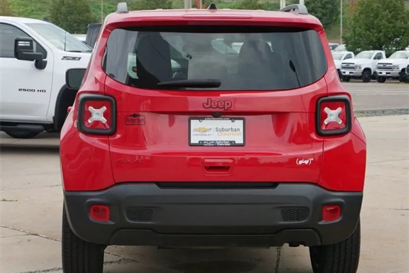 2022 Jeep Renegade Red Edition photo 1