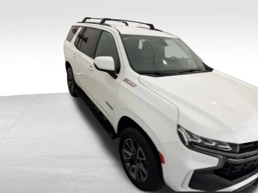 2021 Chevrolet Tahoe Z71 photo 1