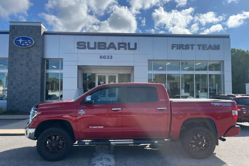 2020 Toyota Tundra Limited Grade photo 1