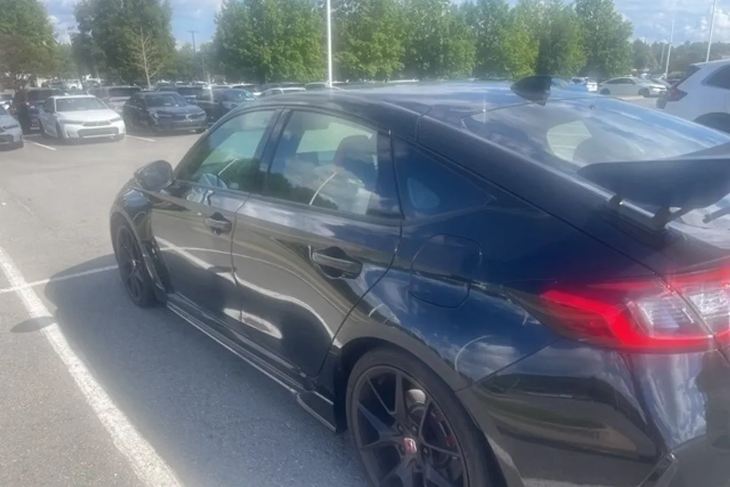 2024 Honda Civic Type R Hatchback photo 1