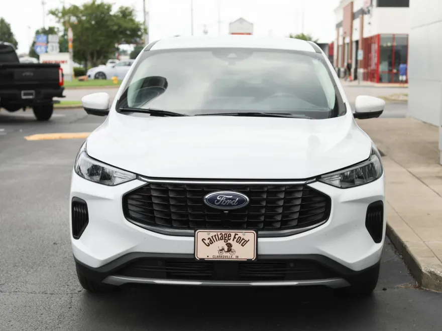 2023 Ford Escape Active photo 1