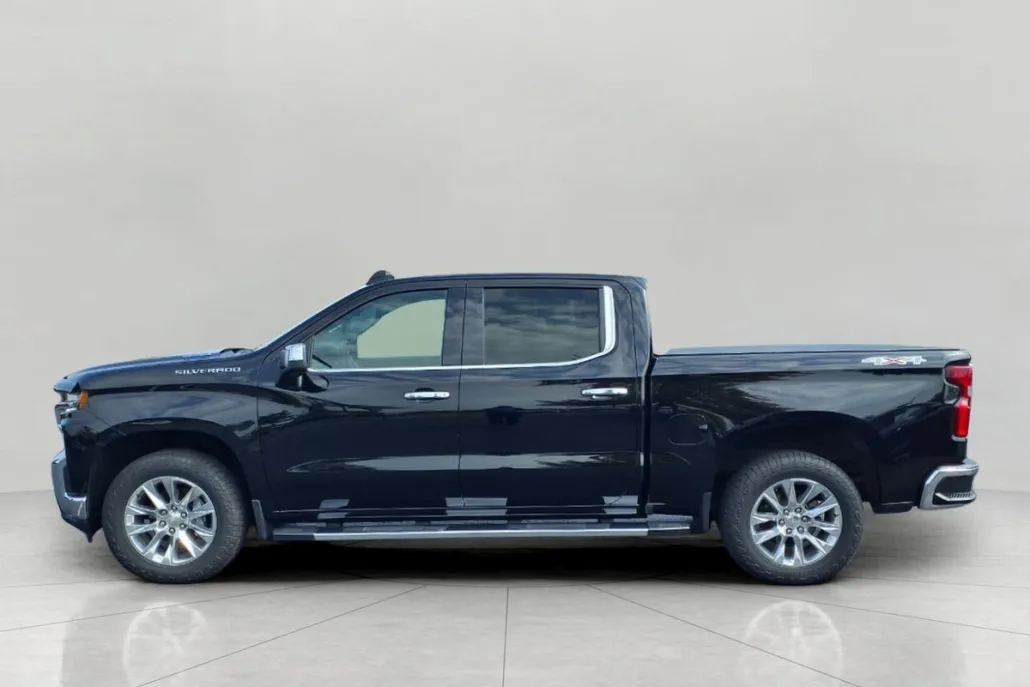 2021 Chevrolet Silverado 1500 LTZ photo 1