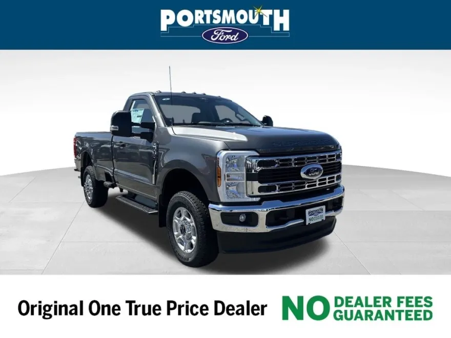 2025 Ford F-350 photo 1