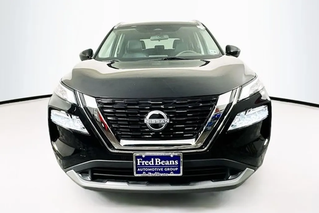 2023 Nissan Rogue SV photo 1