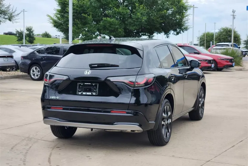 2026 Honda HR-V EX-L photo 1