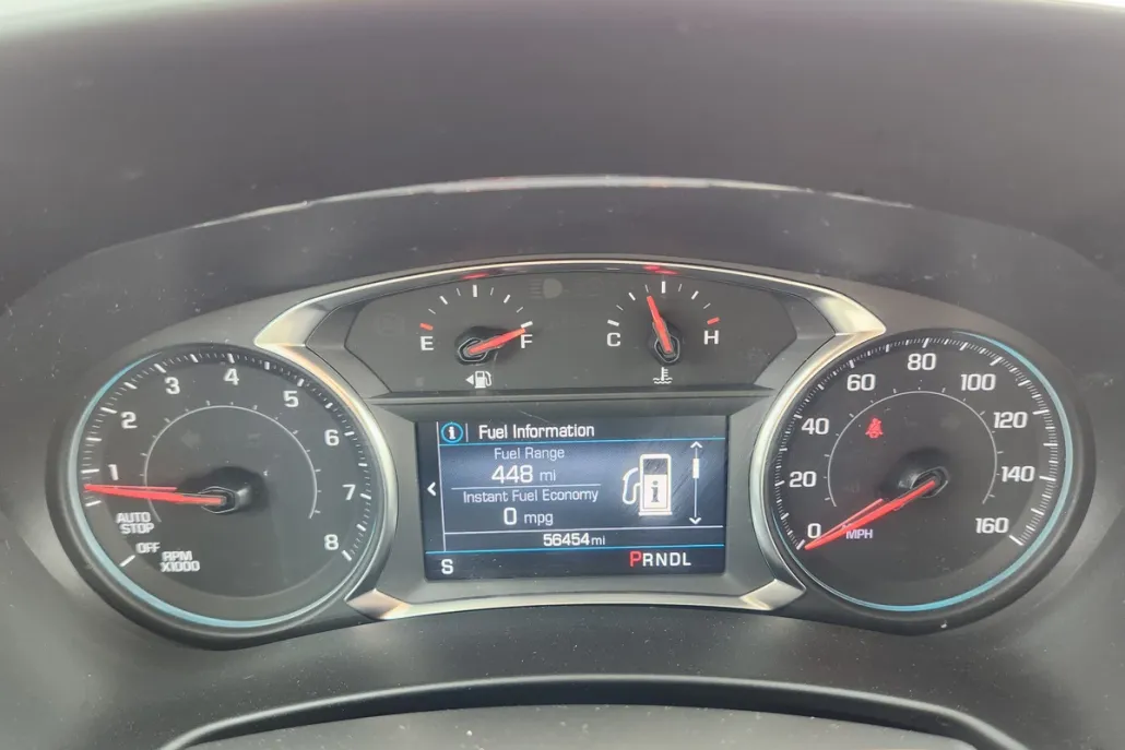2023 Chevrolet Equinox LT photo 1