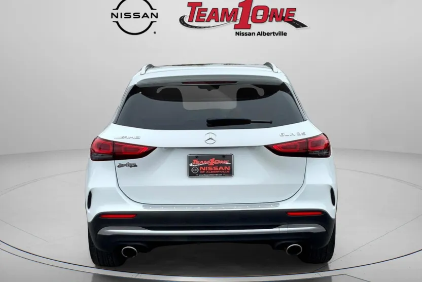 2022 Mercedes Benz GLA 35 AMG 4MATIC photo 1