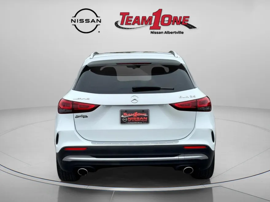 2022 Mercedes Benz GLA 35 AMG 4MATIC photo 1