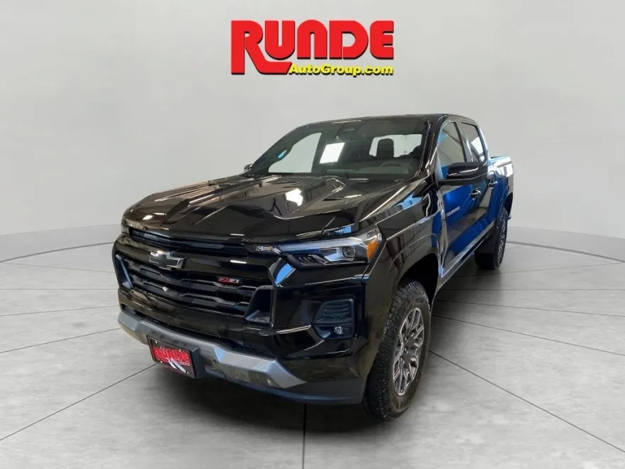 2026 Chevrolet Colorado Z71 photo 1